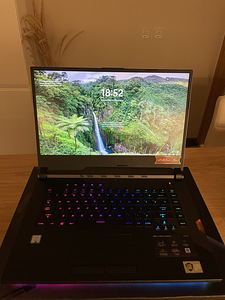 Asus ROG Strix Scar III G531GV (1 foto / 3)