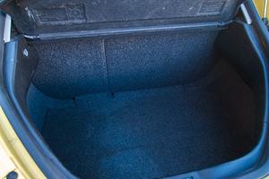 Volkswagen New Beetle 1.9 74kW (10 foto / 11)