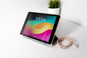 Müüa Apple iPad 6. generatsioon 9.7" 32 GB (Model A1893) (1 foto / 6)
