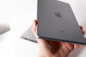 Müüa Apple iPad 6. generatsioon 9.7" 32 GB (Model A1893) (5 foto / 6)