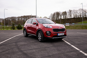 Kia Sportage GT-Line AWD 1.6 130kW (1 foto / 15)