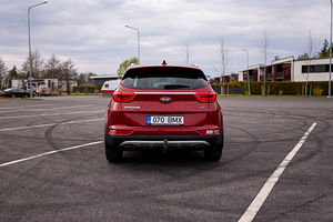 Kia Sportage GT-Line AWD 1.6 130kW (6 foto / 15)