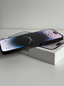 iPHONE 14 Pro Max (2 foto / 9)