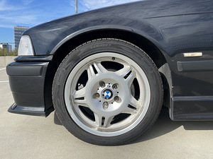 BMW E36 323i 125kW tehase M-pakett, manuaal (7 foto / 15)