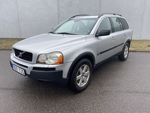 Volvo XC90 2.5 T5 154kW (1 foto / 15)