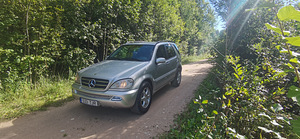 MB ML400 184kw ÜV 09.23 (1 foto / 9)