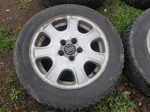5x108 Volvo originaal valuveljed 16" + MS rehvid (4 foto / 8)