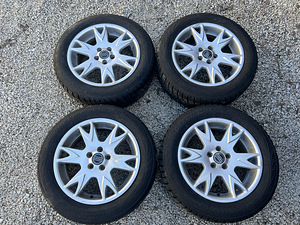 5x108 17" Volvo originaal valuveljed + lamellrehvidega (1 foto / 6)