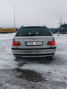 БМВ 330хд (8 фото из 9)