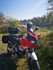 Mootorratas Cagiva Gran Canyon 900 EFI (9 foto / 10)