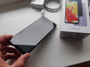 REDMI 12c 4ram 128GB Grafiit Hall + kõlar (2 foto / 4)