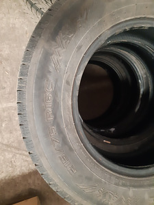GT Radial Maxmiler WT2 Cargo 215/75R16C (4 foto / 5)