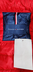 Uus Tommy Hilfinger kirju jope, suurus M (3 foto / 6)
