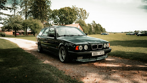 BMW e34 525tds (1 foto / 12)