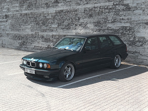 BMW e34 525tds (12 foto / 12)