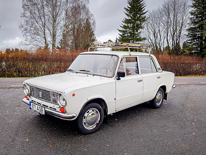 Автомобиль (1 фото из 15)