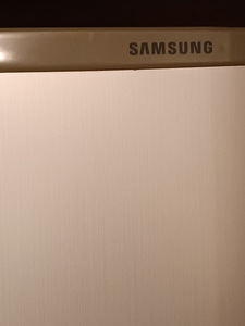 Samsungi külmik (2 foto / 9)