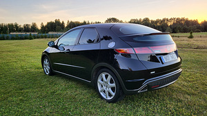 Honda Civic 1.8 Sport (6 foto / 15)
