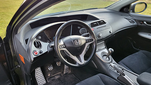 Honda Civic 1.8 Sport (11 foto / 15)