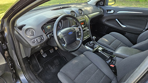 Ford Mondeo Titanium (10 foto / 15)