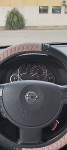 Opel Meriva (7 foto / 9)