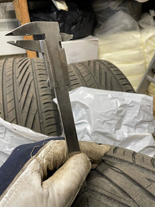 Uniroyal Rainsport 5 225/55 R17 (4 foto / 4)