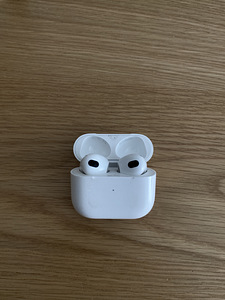 AirPods 3 (2 foto / 2)