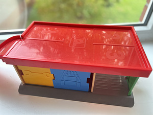 ГАРАЖ -ПАРКОВКА -(автомойка-автомастерская )IKEA LILLABO (5 фото из 6)