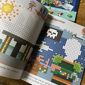 Minecraft raamat, ajakirjad, värviraamat… (3 foto / 9)