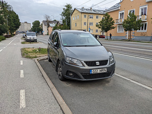 SEAT Alhambra 2.0 103kW (2 foto / 8)