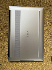 DELL XPS 15 9510 OLED i7 3050Ti (3 foto / 5)
