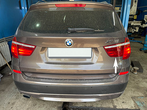 BMW X3 F25 aizmugurējo led lukturu remonta plate (2 foto no 7)