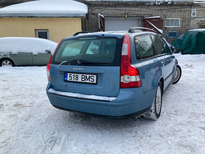 Volvo V50 (3 фото из 7)