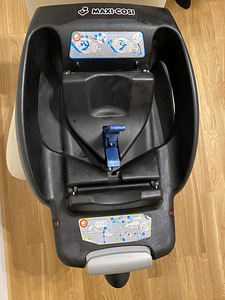 База maxi Cosi Easyfix (5 фото из 5)