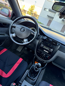 CHEVROLET LACETTI 1.4 70kw (4 foto / 6)