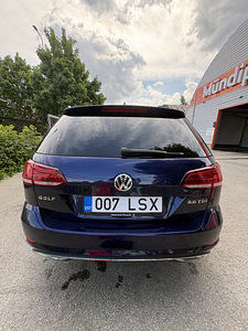 2017 Volkswagen Golf 2.0 TDI 110 кВт R-Line (3 фото из 15)