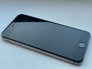 iPhone 6 64GB Space Gray (2 foto / 4)