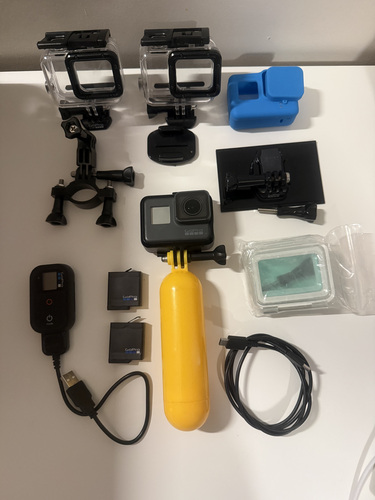 GoPro HERO5 Black + pult + lisas