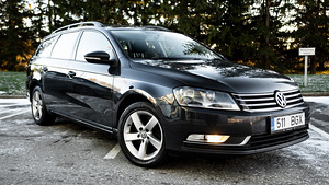 Volkswagen Passat (1 foto / 11)