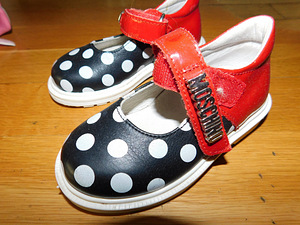 Moschino tüdrukute kingad nr.22