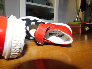 Moschino tüdrukute kingad nr.22 (2 foto / 3)
