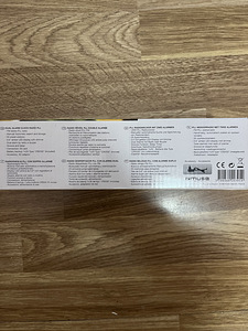 Электронные часы (2 фото из 2)