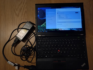 Lenovo x250 (2 foto / 3)