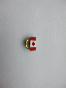 Значек (3 фото из 3)