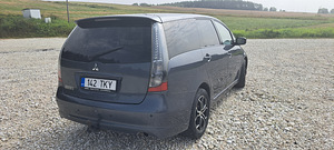 Mitsubishi Grandis bensiin+LPG (4 foto / 10)