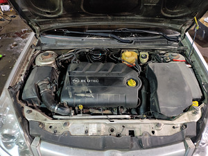 Opel Vectra (9 фото из 10)