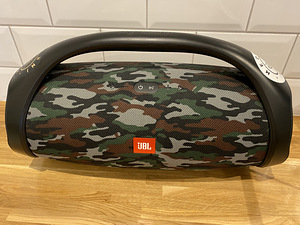 Jbl boombox (1 foto / 4)