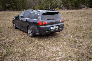 Honda Accord (4 foto / 11)