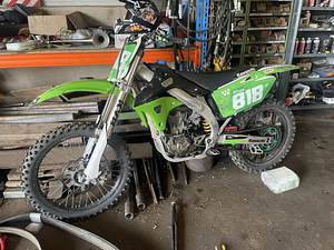 Kawasaki 450f 2008 (1 foto / 7)