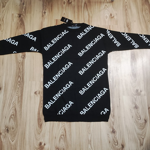 NAISTE VILLANE PIKK SÄRK/KLEIT XL/XXL OVERSIZE (1 foto / 1)